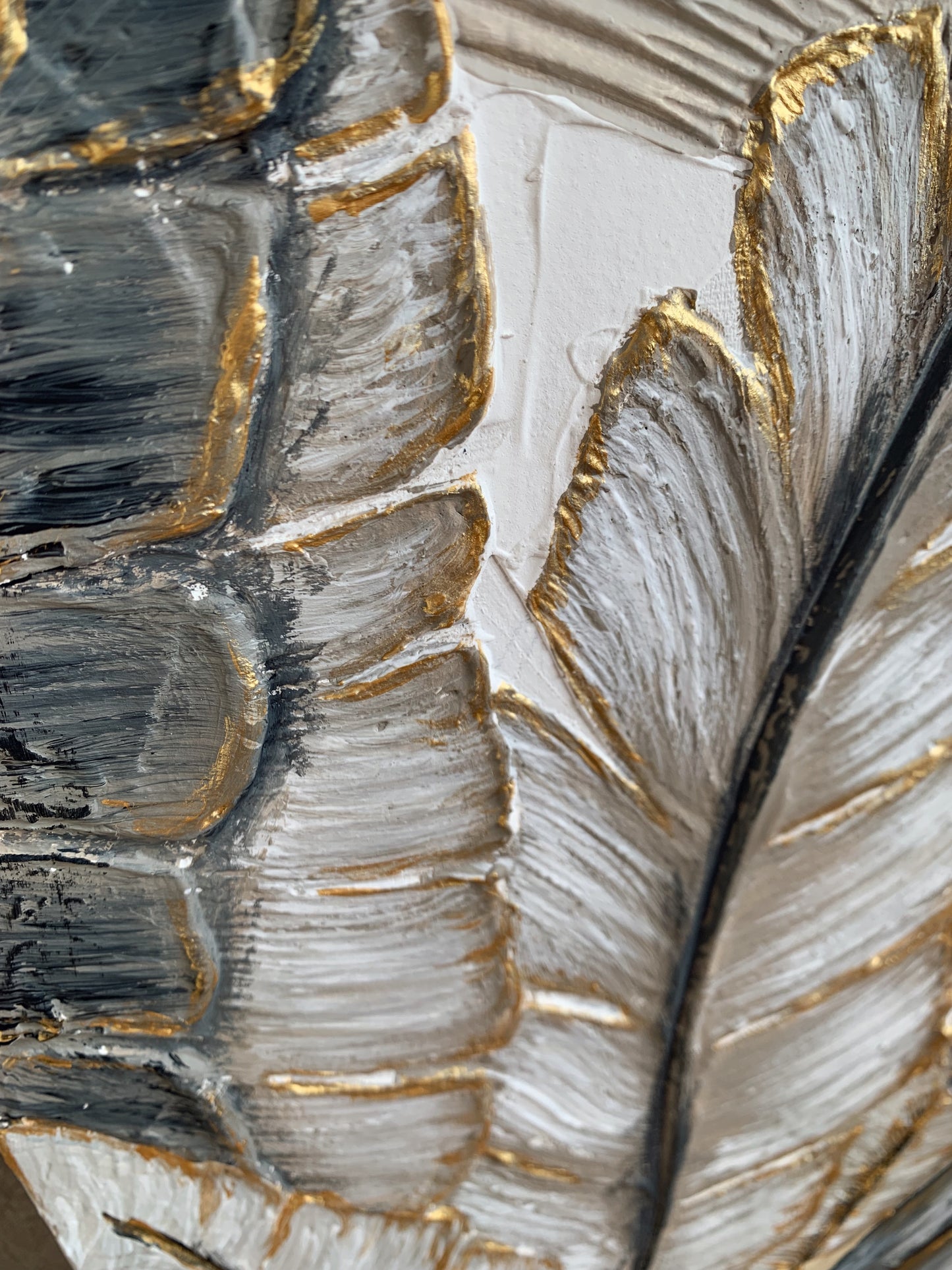 Beige gold textured wall art
Abstract female figure artwork
Feminine minimalist wall decor