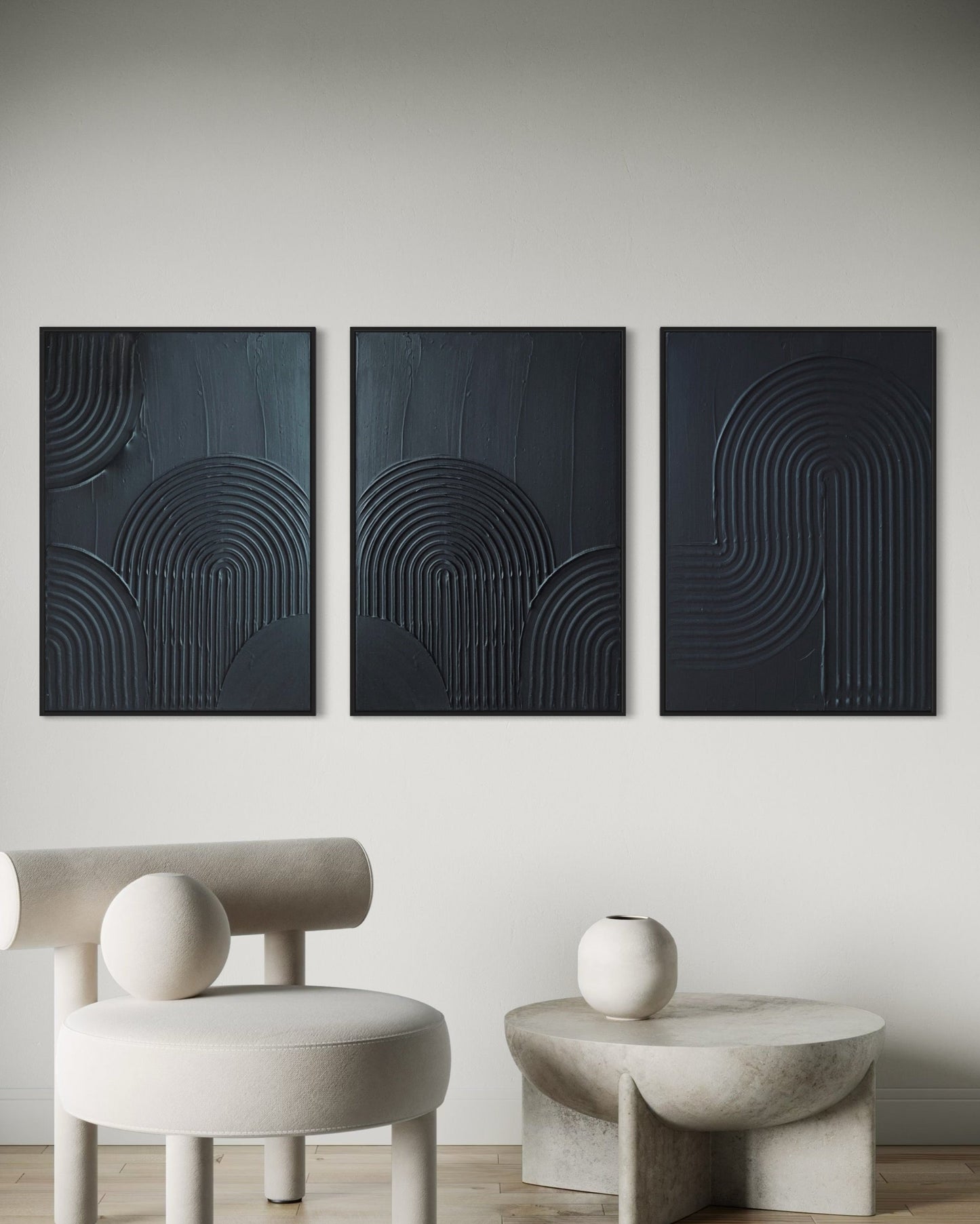 ZEN ARCH set of 3 in classic black – a minimalist and modern triptych of textured art pieces designed to bring harmony and sophistication to any room.