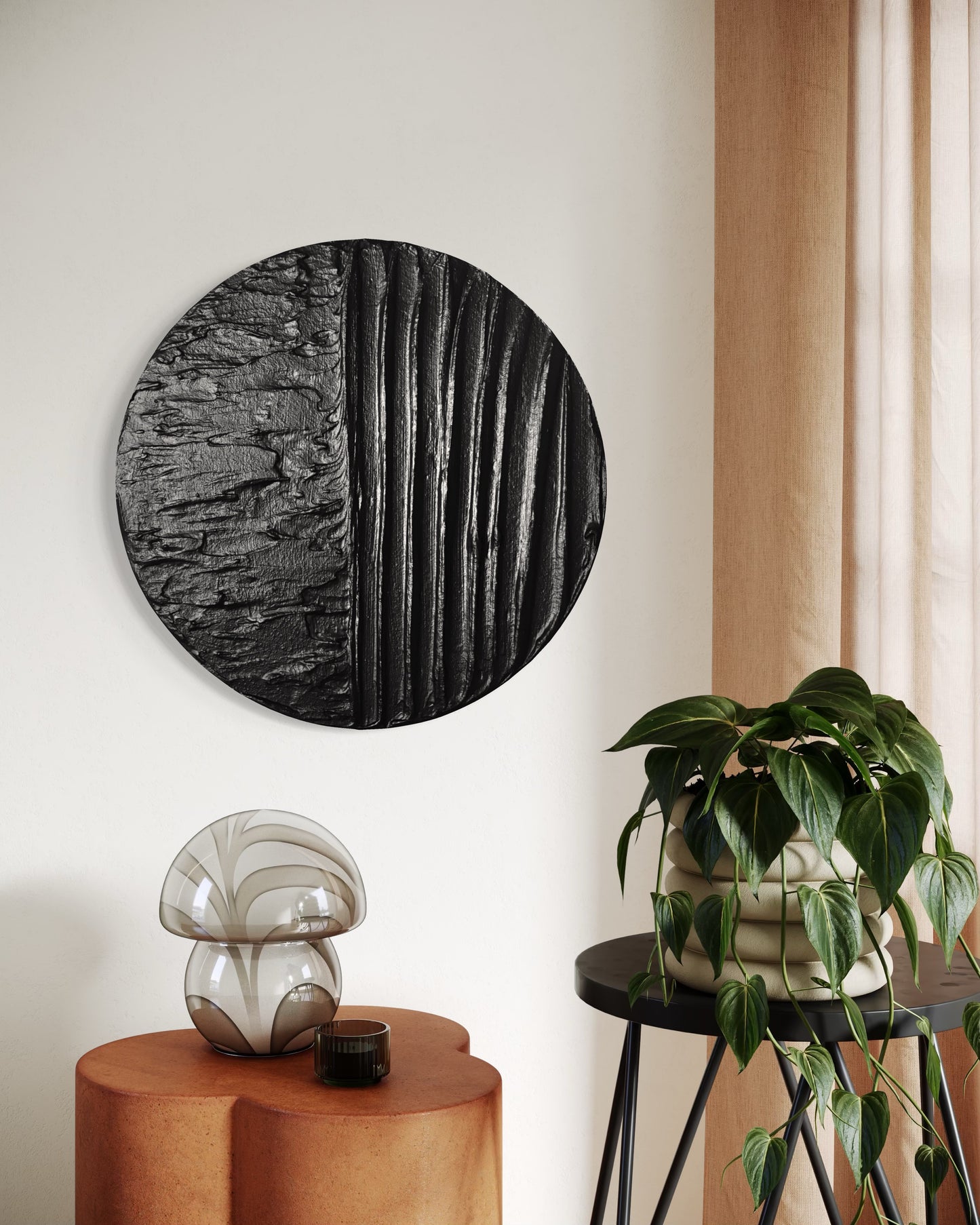 MYLA Black Round