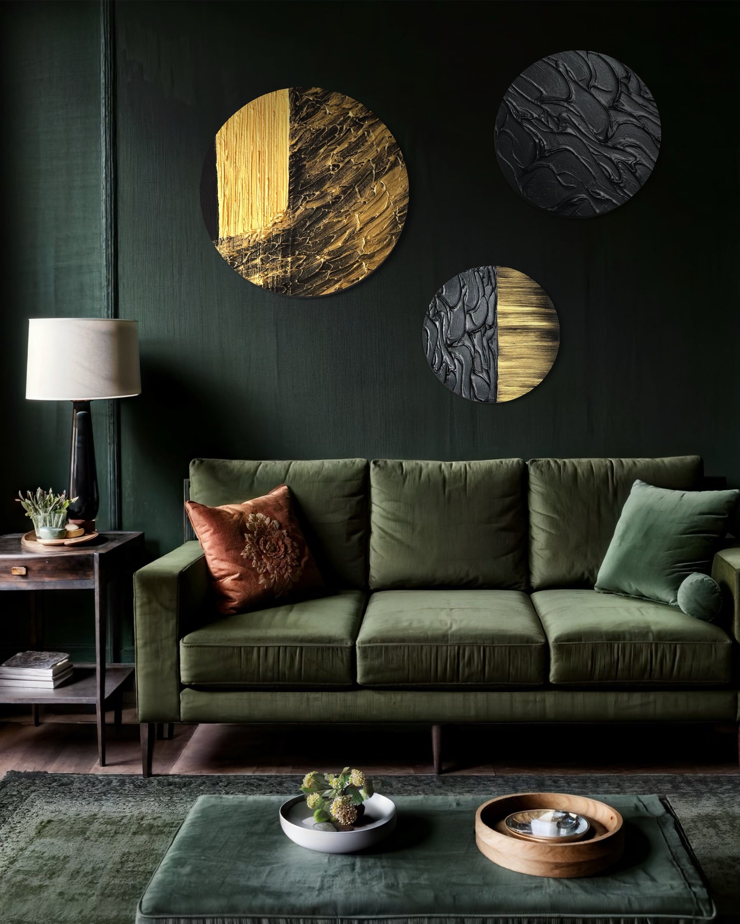 TRIO BLACK GOLD Round