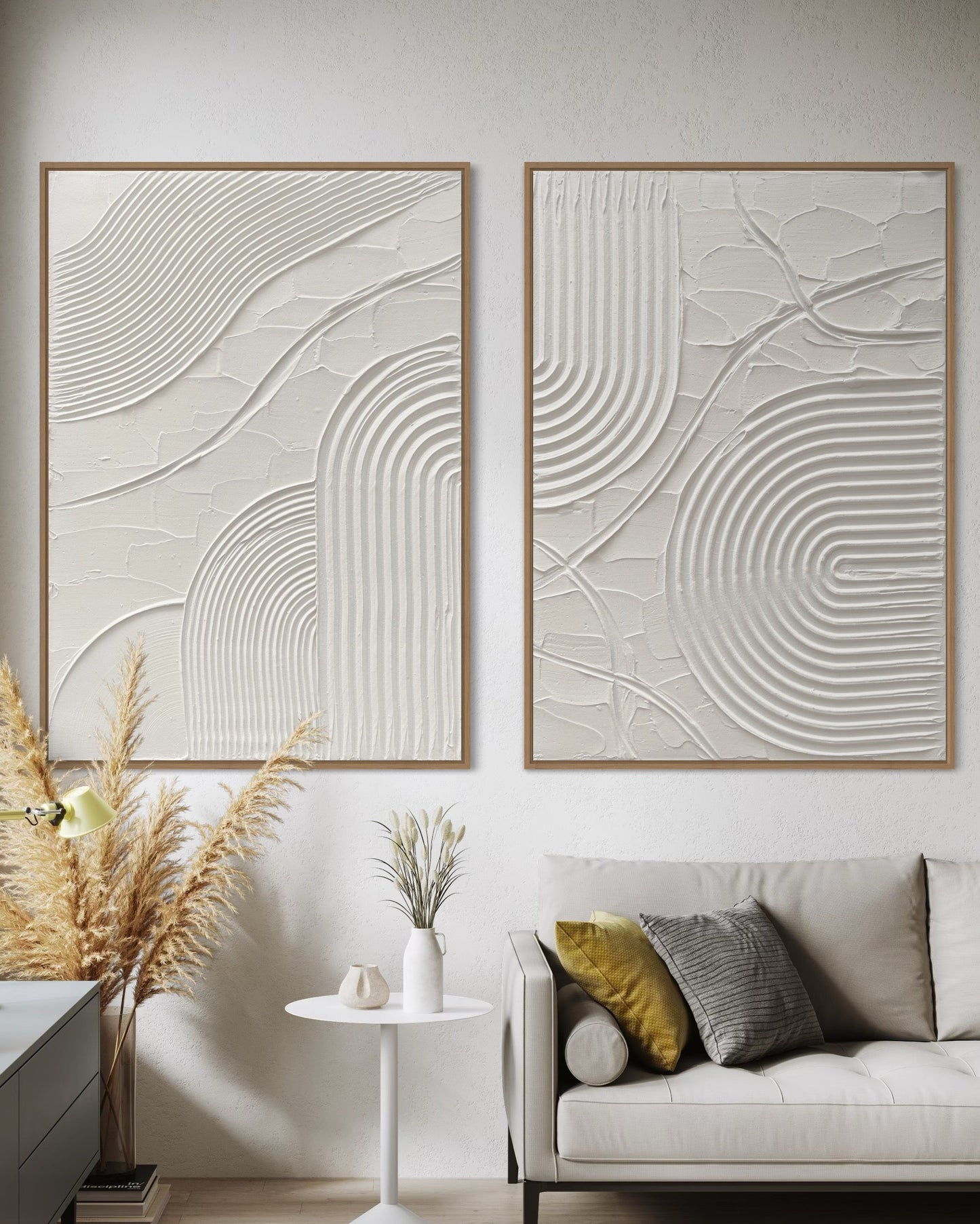 Biały dyptyk obrazów strukturalnych ERIS na naciągniętym płótnie w minimalistycznym stylu