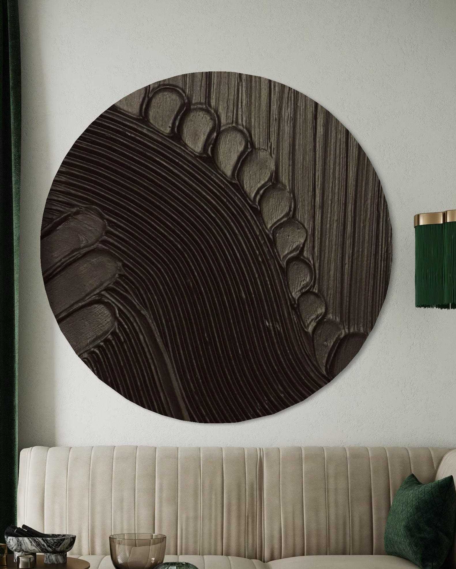 Okrągły czarny obraz strukturalny MAZU na naciągniętym płótnie w minimalistycznym stylu