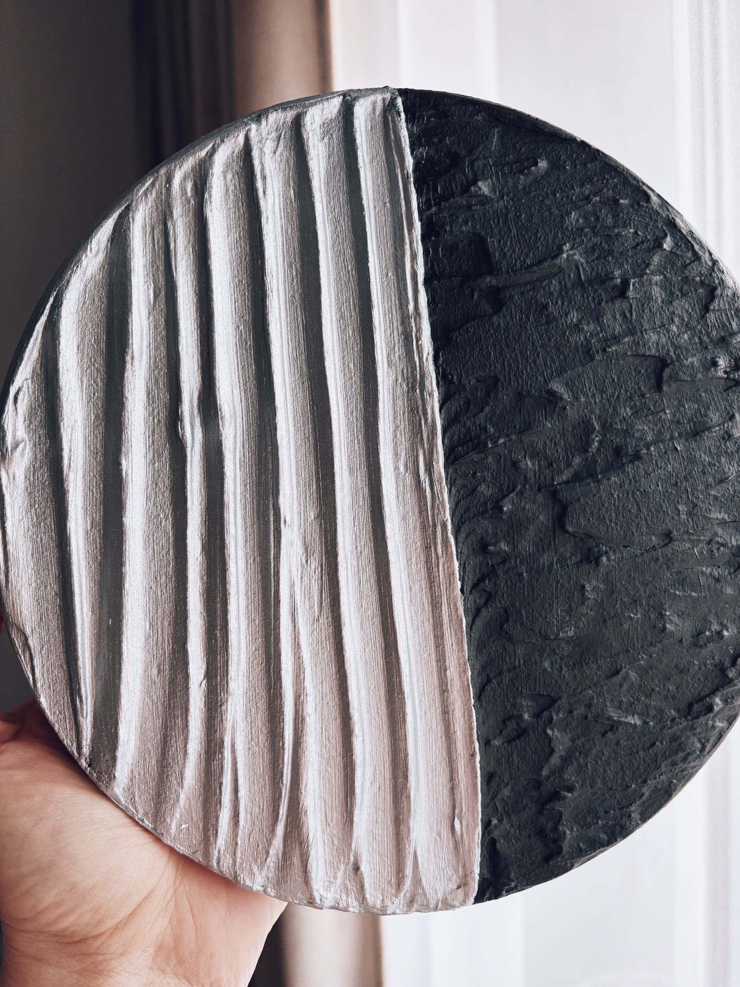 Silver and black round textured wall art
Celestial-inspired moon artwork
Handcrafted mystical abstract painting
Modern cosmic wall decor
Lunar texture 3D canvas art
No-frame silver and black moon painting
Spiritual and magical wall art
Contemporary moon-inspired artwork
Handmade cosmic energy decor
Ethereal statement wall art for modern interiors