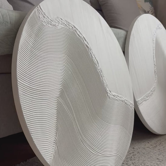 LOKI textured wall art round white